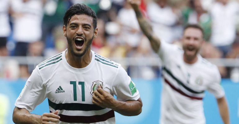 Carlos Vela celebra su gol ante Corea del Sur Carlos Vela celebra su gol ante Corea del Sur
