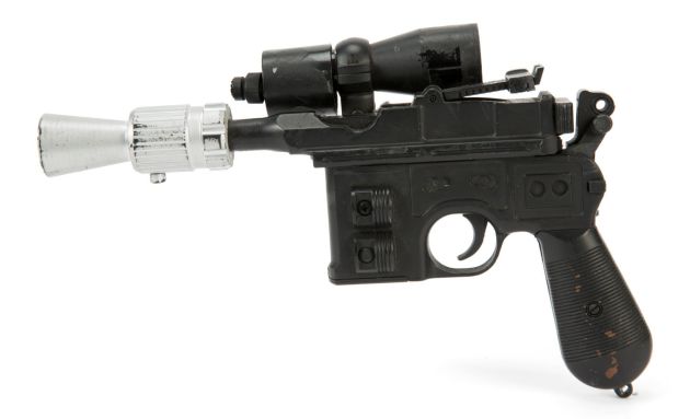 El arma de Han Solo fue vendida por 550.000 dólares. El arma de Han Solo fue vendida por 550.000 dólares.