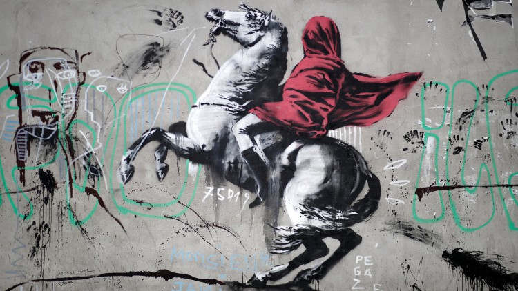 Banksy reaparece en París con grafitis sobre la crisis migratoria