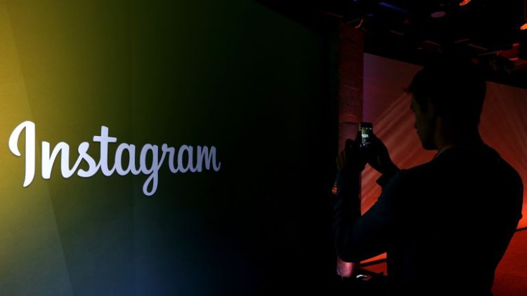 Instagram introduce las videollamadas a cuatro bandas