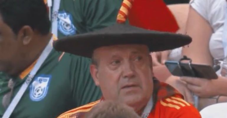 Manolo, triste sin su bombo Manolo, triste sin su bombo