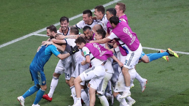 El médico de la selección rusa admite el uso de amoníaco para animarse