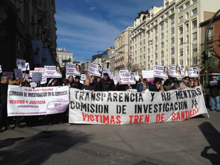 Protesta de las víctimas de Angrois (archivo) Protesta de las víctimas de Angrois (archivo)
