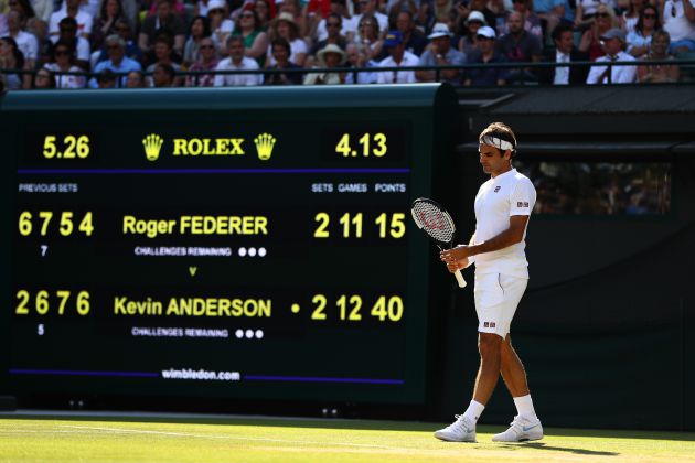 Federer en el último punto del partido antes de caer eliminado frente a Kevin Anderson Federer en el último punto del partido antes de caer eliminado frente a Kevin Anderson