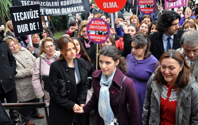 Beren Saat es Fatmagül en la telenovela turca Beren Saat es Fatmagül en la telenovela turca