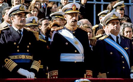 Jorge Videla y su junta de Gobierno Jorge Videla y su junta de Gobierno