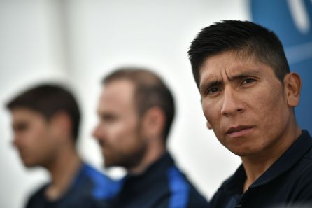Quintana, con Valverde y Landa al fondo Quintana, con Valverde y Landa al fondo