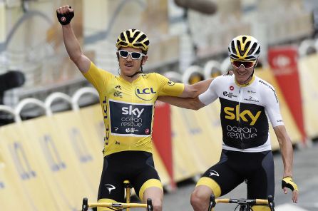 Froome y Thomas entran juntos en meta Froome y Thomas entran juntos en meta