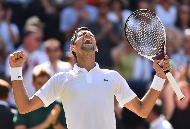 Djokovic celebra su victoria en Wimbledon Djokovic celebra su victoria en Wimbledon
