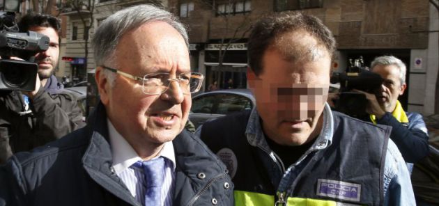Miguel Bernard en el momento de su detención Miguel Bernard en el momento de su detención