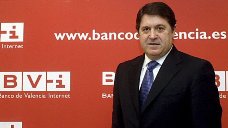 La jueza procesa al expresidente valenciano José Luis Olivas por el agujero de más de setecientos millones en Banco de Valencia