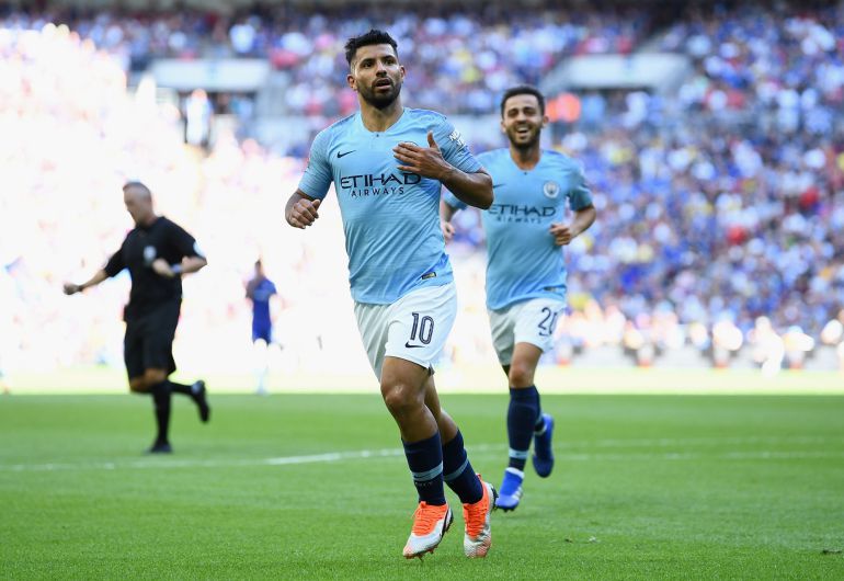 Agüero celebra su segundo de la tarde Agüero celebra su segundo de la tarde