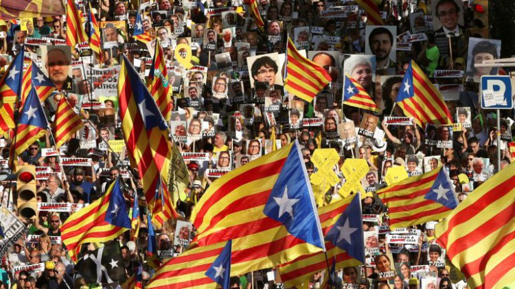El juez de Barcelona del 1-O pide al TSJC que investigue al vicepresidente catalán y a dos diputados de ERC