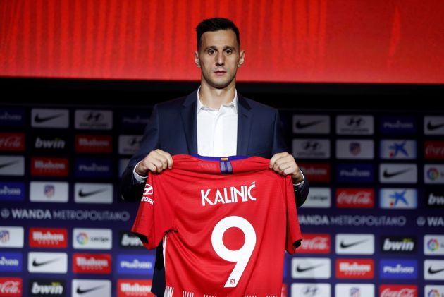 Kalinic, con la camiseta del Atlético Kalinic, con la camiseta del Atlético