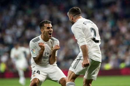 Carvajal celebra el primer tanto del equipo junto a Ceballos Carvajal celebra el primer tanto del equipo junto a Ceballos