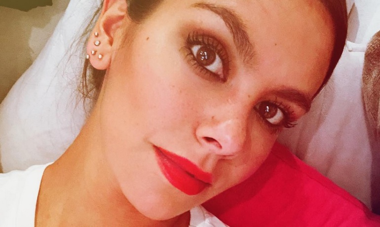 Cristina Pedroche se desnuda en redes sociales Cristina Pedroche se desnuda en redes sociales