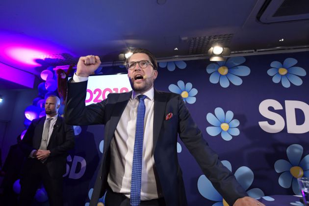 Jimmie Akesson, líder de Sverigedemokraterna, celebra los resultados en un restaurante de Estocolmo Jimmie Akesson, líder de Sverigedemokraterna, celebra los resultados en un restaurante de Estocolmo