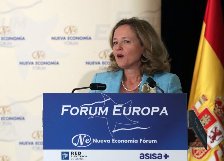 La ministra de Economía, Nadia Calviño, durante su participación en un desayuno informativo organizado por Fórum Europa La ministra de Economía, Nadia Calviño, durante su participación en un desayuno informativo organizado por Fórum Europa