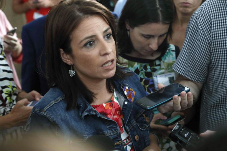 La diputada del PSOE Adriana Lastra, en los pasillos del Congreso. La diputada del PSOE Adriana Lastra, en los pasillos del Congreso.