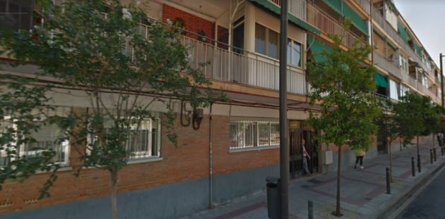 Portal del barrio de San Isidrio de Getafe donde ocurrió el crimen Portal del barrio de San Isidrio de Getafe donde ocurrió el crimen