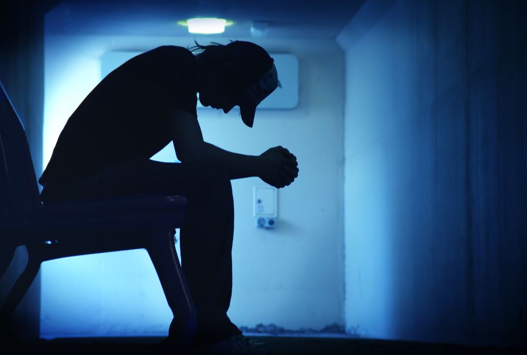 La Universidad de Alicante desarrolla un programa para prevenir los suicidios La Universidad de Alicante desarrolla un programa para prevenir los suicidios