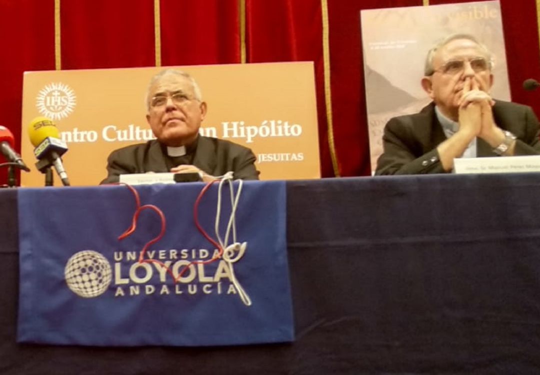 El Obispo, Demetrio Fernández y el Dean, Manuel Pérez Moya en una acto en el Centro Cutural de San Hipólito El Obispo, Demetrio Fernández y el Dean, Manuel Pérez Moya en una acto en el Centro Cutural de San Hipólito