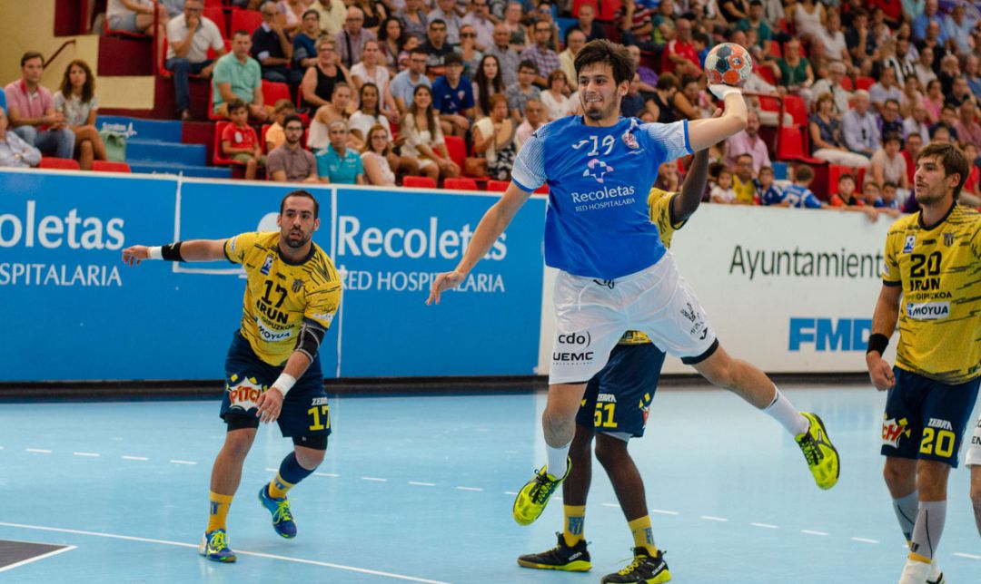 El Atlético cede un empate en un partido de parciales (24-24) El Atlético cede un empate en un partido de parciales (24-24)