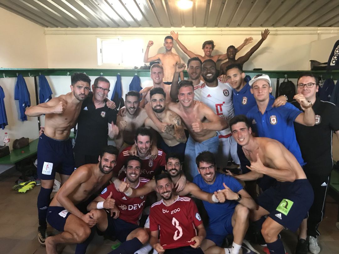Alegría en el vestuario encarnado tras lograr la cuarta victoria consecutiva Alegría en el vestuario encarnado tras lograr la cuarta victoria consecutiva