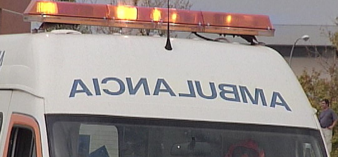 Ambulancia de transporte sanitario Ambulancia de transporte sanitario