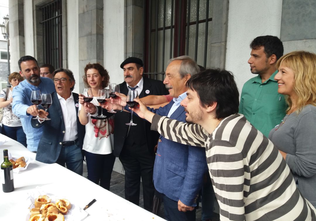 Oviedo mantendrá el cambio de nombre de las calles