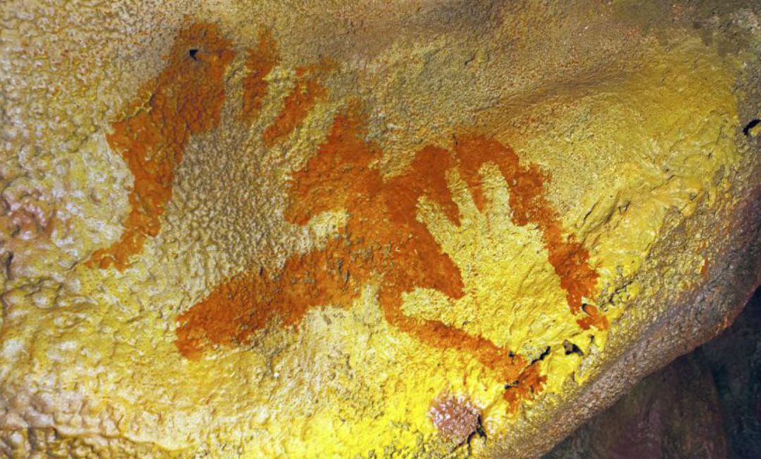 Cueva de Maltravieso Cueva de Maltravieso