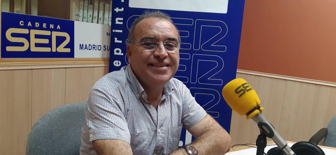 Paco Castejón es Físico Nuclear y portavoz de Ecologistas en Acción Paco Castejón es Físico Nuclear y portavoz de Ecologistas en Acción
