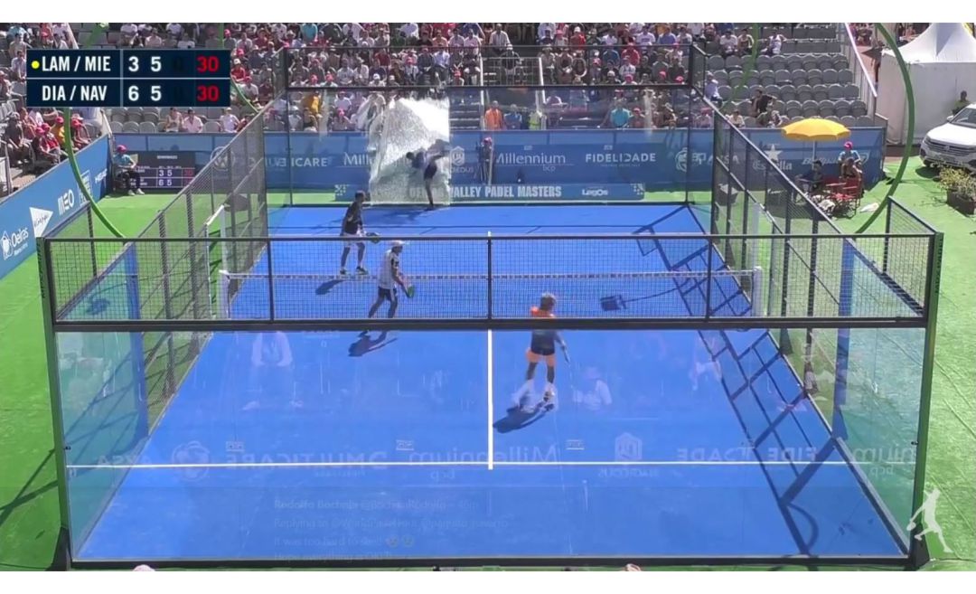 Aparatoso accidente del jugador de pádel Paquito Navarro al romperse el cristal de la pista