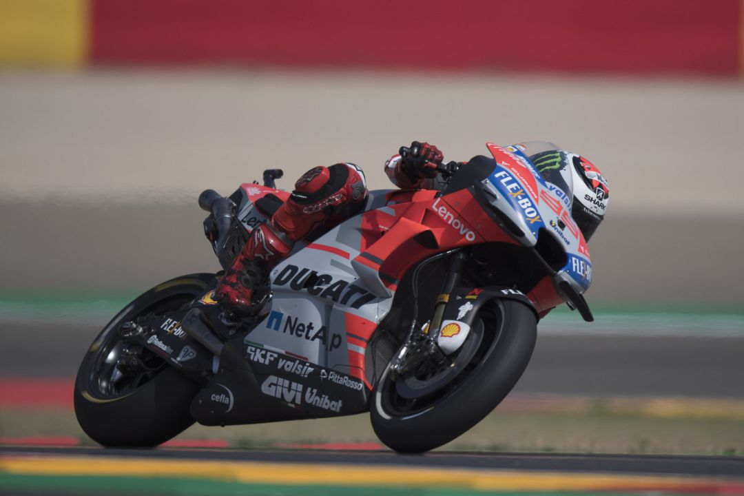Jorge Lorenzo ha abandonado el GP de Aragón Jorge Lorenzo ha abandonado el GP de Aragón