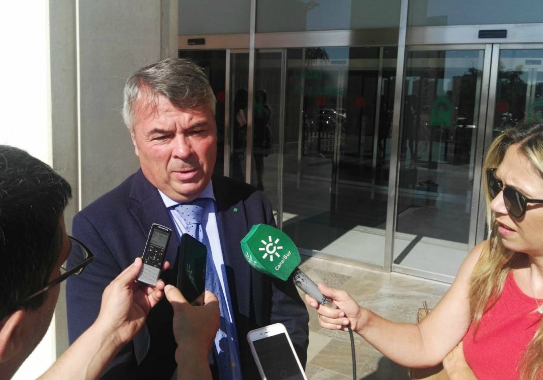 Piden que se prorrogue la prisión del entrenador acusado de acosar a menores