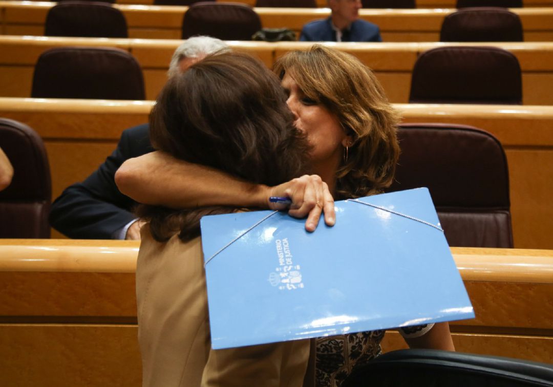 Gobierno y PSOE se conjuran para sostener a la ministra de Justicia