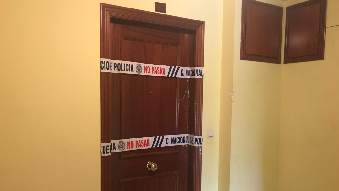 Un hombre mata a sus dos hijas y se suicida