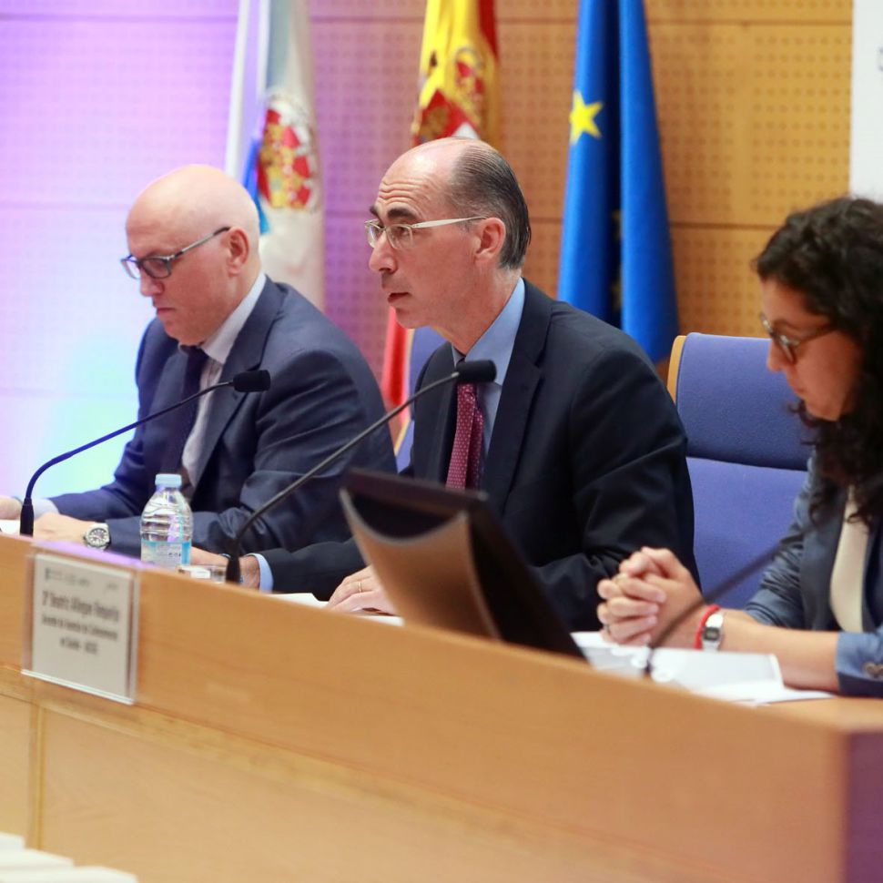 Arrecian las críticas contra la política sanitaria de la Xunta