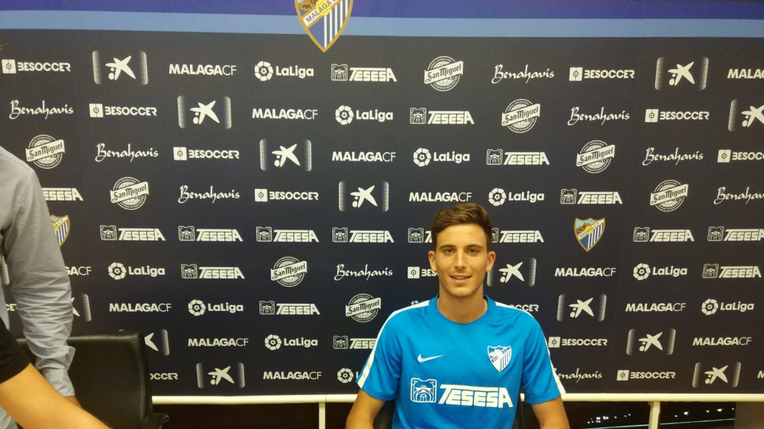 Pau Torres: "La derrota tenía que llegar tarde o temprano"