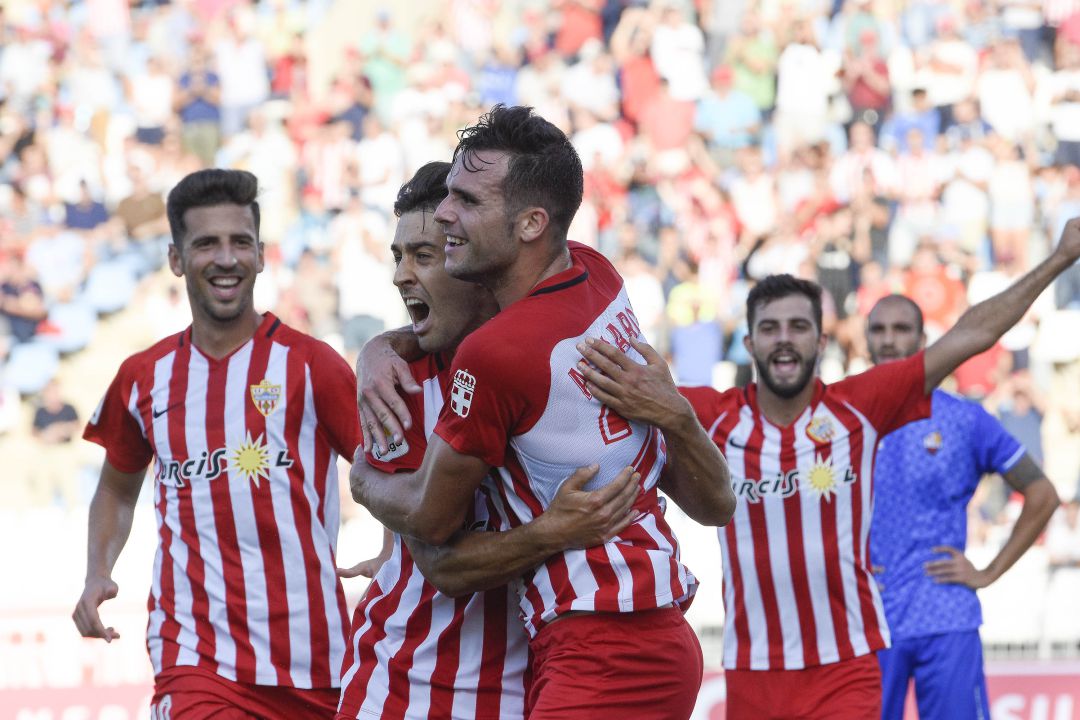 Celebración del 1-0. Celebración del 1-0.
