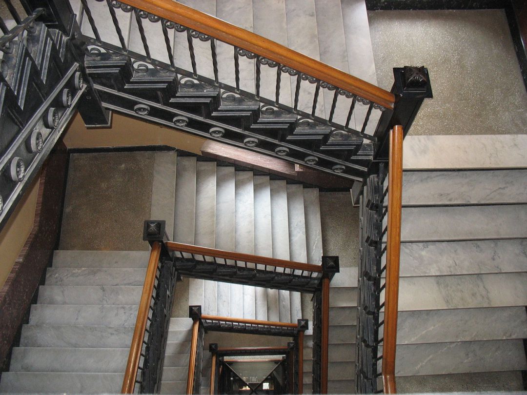El conflicto está en la escalera El conflicto está en la escalera