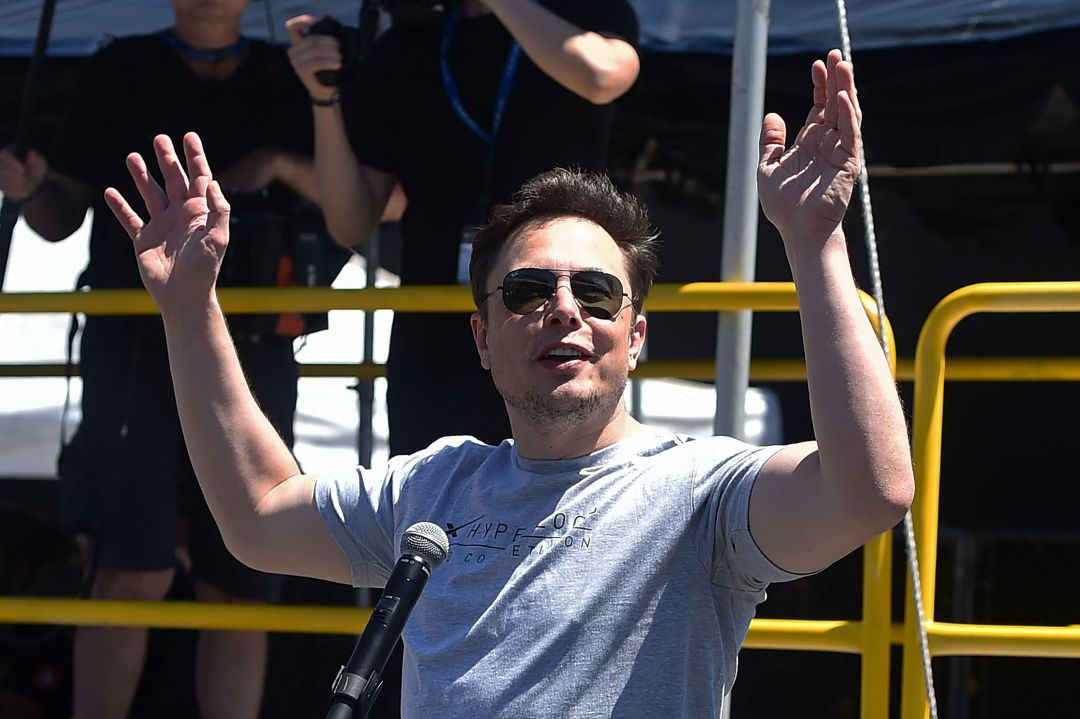 Bieber enamorado, los Javis y el adiós del señor de Tesla Bieber enamorado, los Javis y el adiós del señor de Tesla