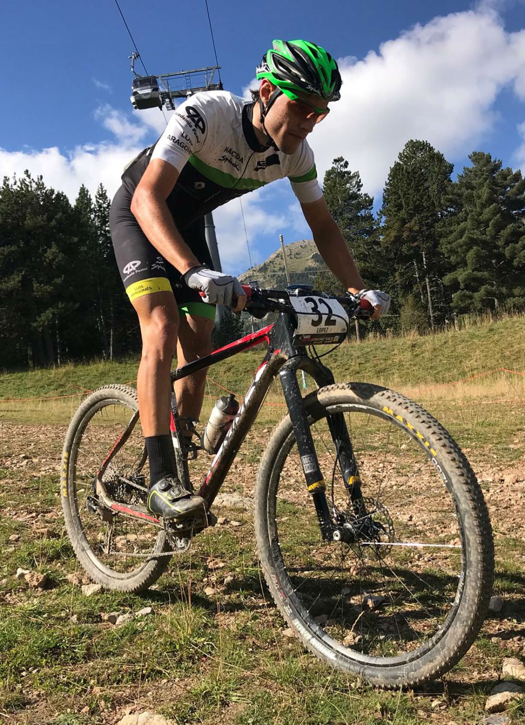 Gran actuación del corredor del Academia Postal-Maceda, Saúl López, en la prueba internacional, Cataluña Bike Race, consiguiendo meterse en el top 20 en la última etapa. Gran actuación del corredor del Academia Postal-Maceda, Saúl López, en la prueba internacional, Cataluña Bike Race, consiguiendo meterse en el top 20 en la última etapa.