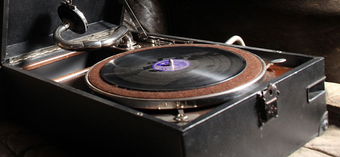 En 200 programas hemos escuchado mucha música y hemos repasado la carrera de decenas de artistas En 200 programas hemos escuchado mucha música y hemos repasado la carrera de decenas de artistas