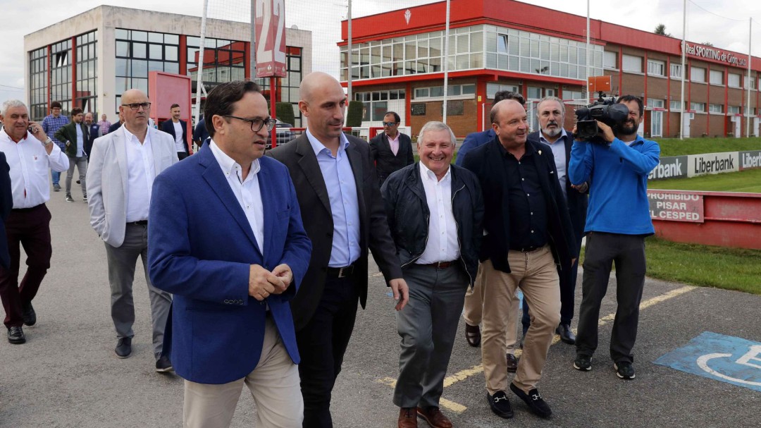 La Federación insta a LaLiga a negociar un nuevo Convenio con el fin de cambiar los horarios
