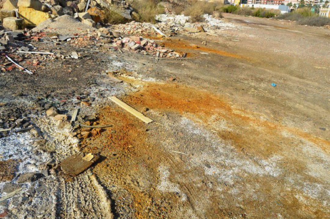 'Cartagena Sí Se Puede' denuncia la inacción de la Administración en los terrenos contaminados 'Cartagena Sí Se Puede' denuncia la inacción de la Administración en los terrenos contaminados