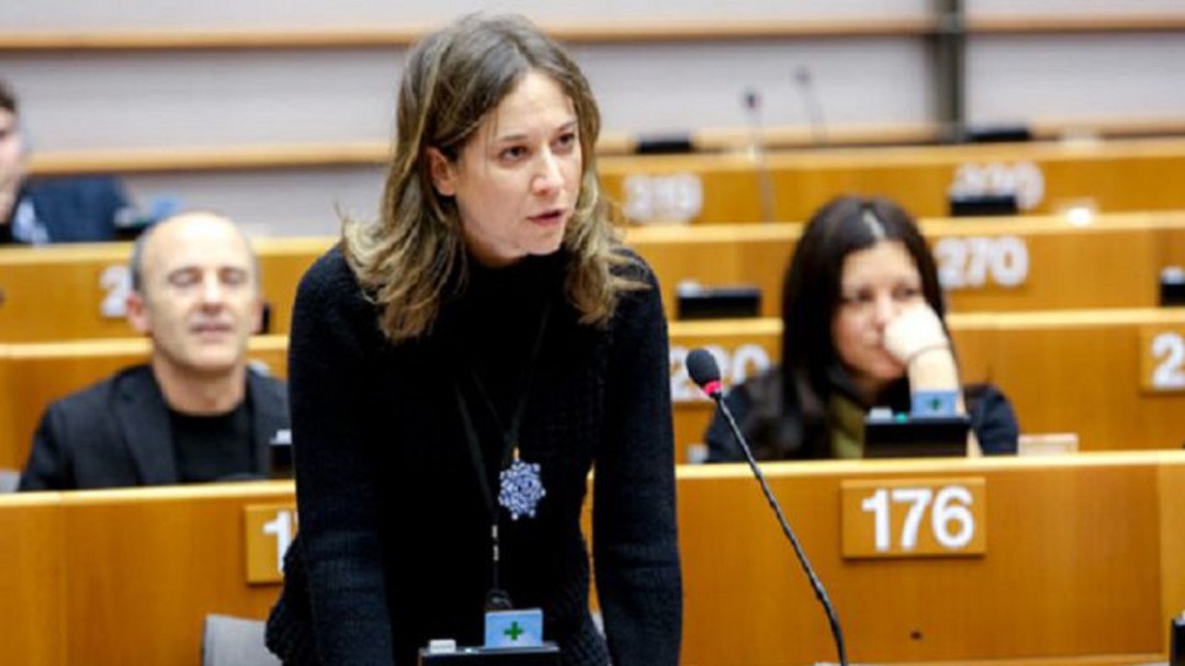 Marina Albiol dimite como portavoz de IU en el Europarlamento