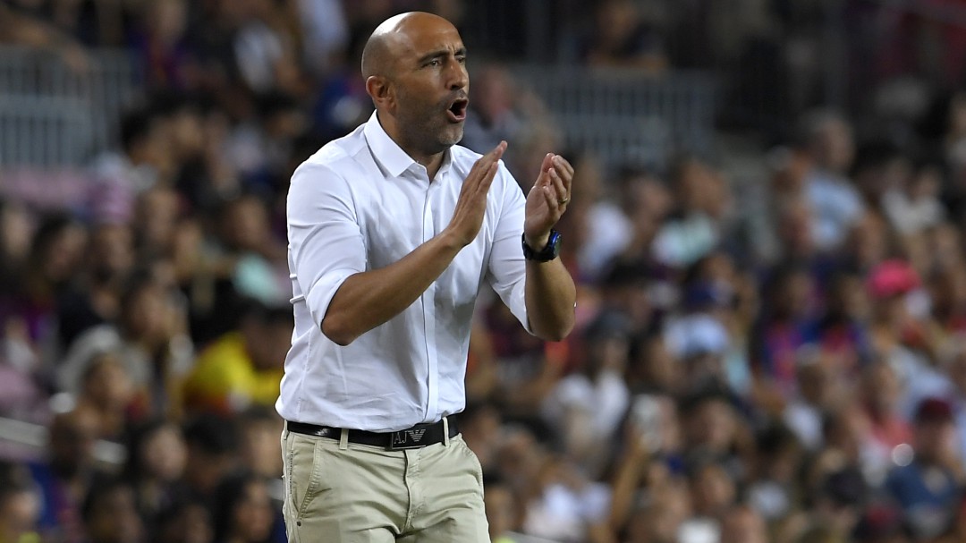 Abelardo, sobre entrenar al Real Madrid: ¿Por qué no?