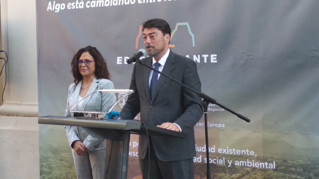 Alicante inaugura la nueva oficina de información