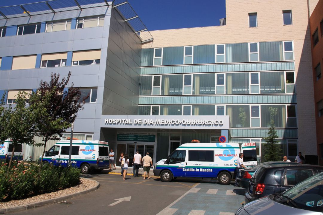 Trasladado al hospital de Alcázar por el ataque de un perro en El Pedernoso Trasladado al hospital de Alcázar por el ataque de un perro en El Pedernoso